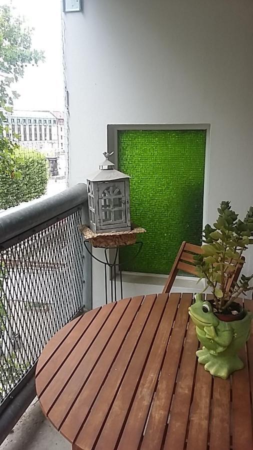 Am Goldenen Reiter Apartment Dresden Exterior photo